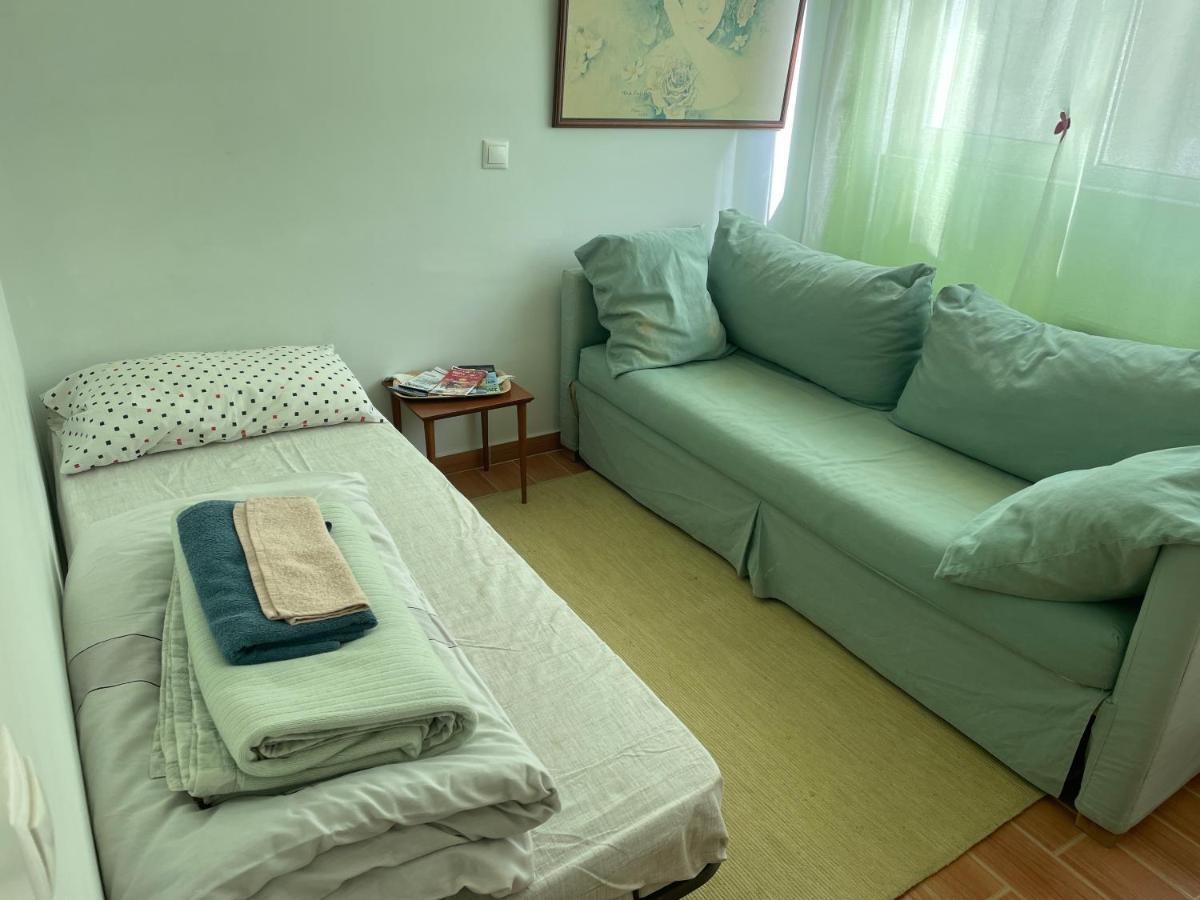 Room Near Athens Airport & Pallini Metro & Bus Station Εξωτερικό φωτογραφία